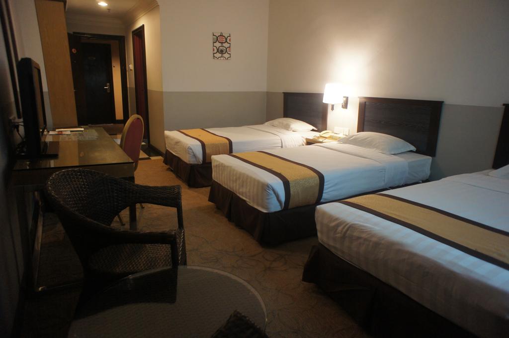 Tyng Garden Hotel SDK Exterior foto